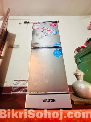 Walton Fridge 193L